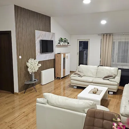 Teo Apartman